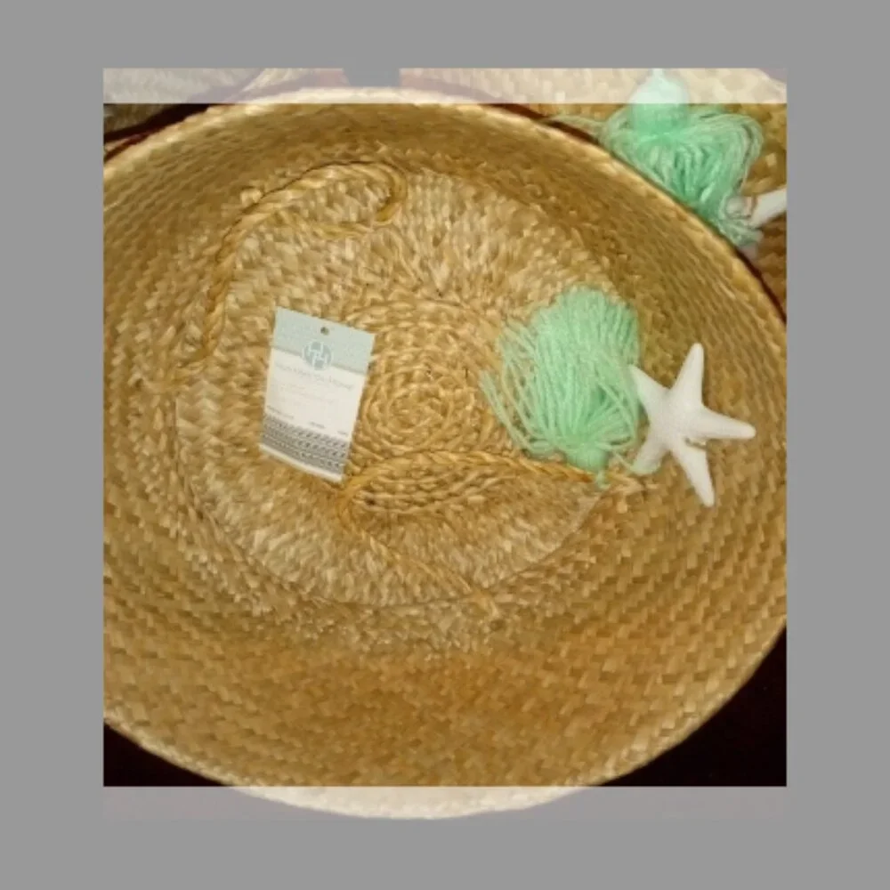 1 Only Woven Seagrass Pop Up Basket Teal Tassel Starfish